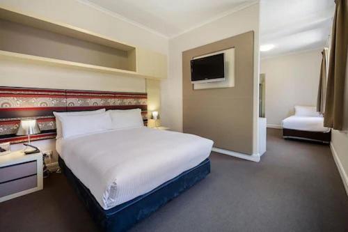 Best Western Melbourne City Hotel Exterior photo