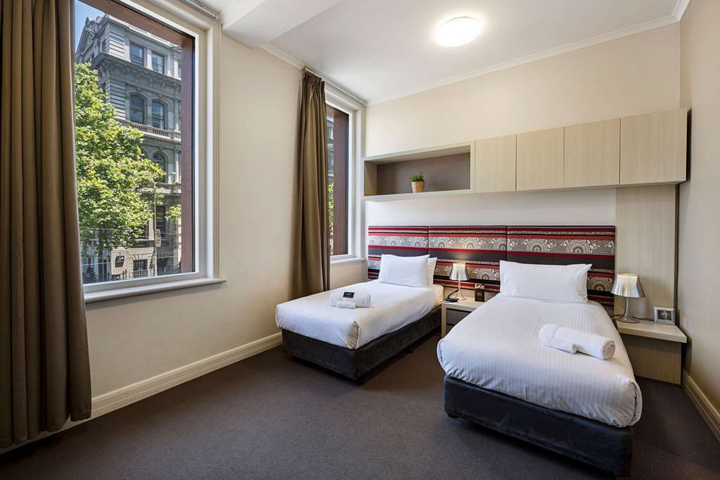 Best Western Melbourne City Hotel Room photo